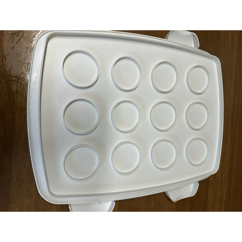 Wilton Ultimate 3 in 1 Caddy Cupcake Cake Holder Carrier Tote 18x14x5.5 USA 2015